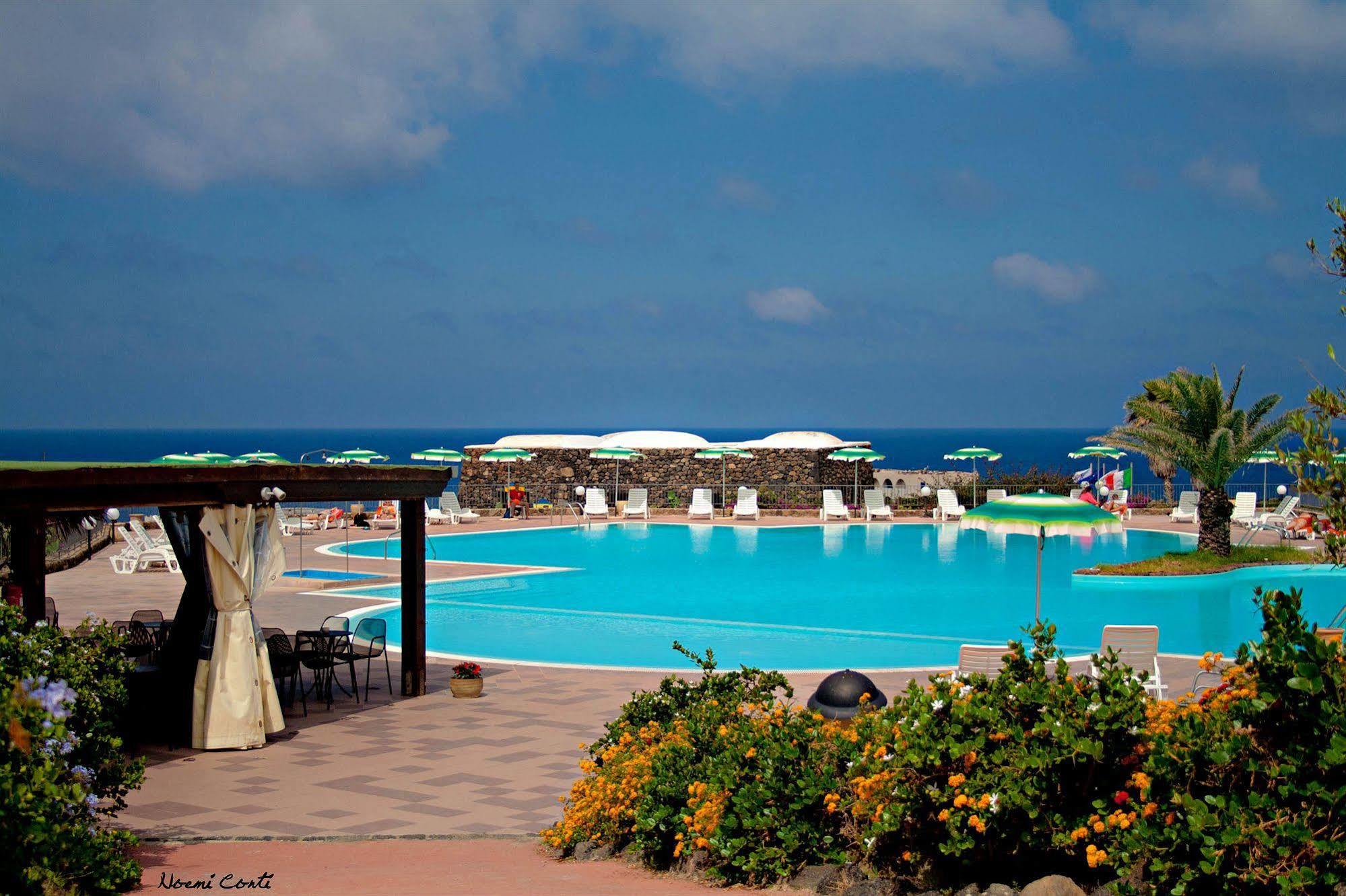 Suvaki Resort Madonna Delle Grazie Esterno foto